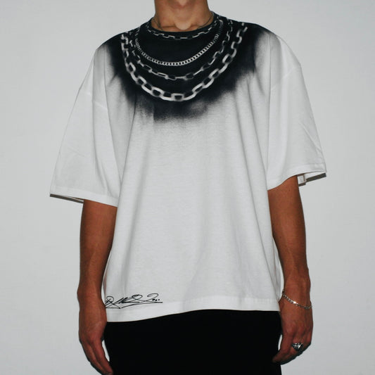 ABSTRAKT CHAINS NECKLACE TEE