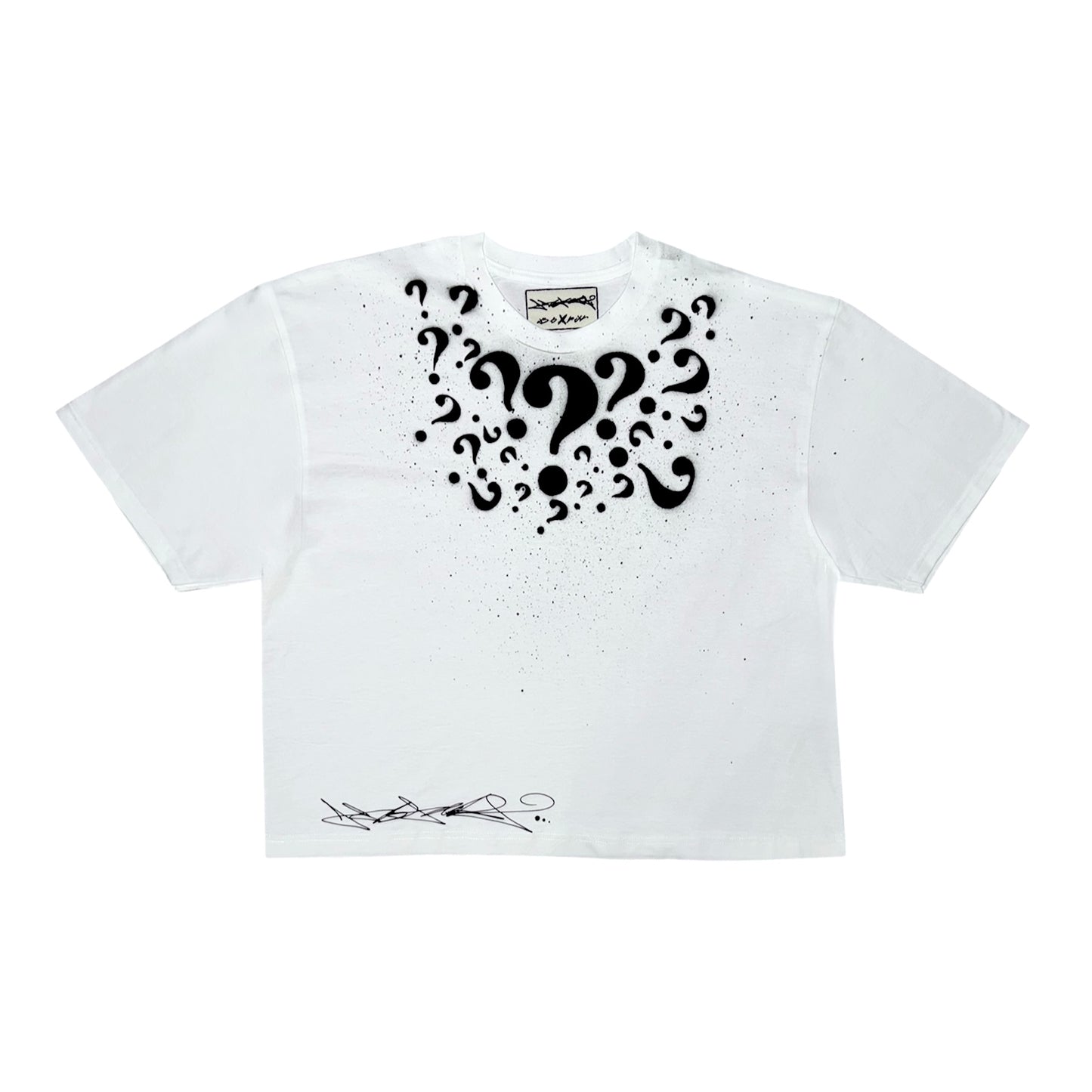 ABSTRAKT QUE TEE